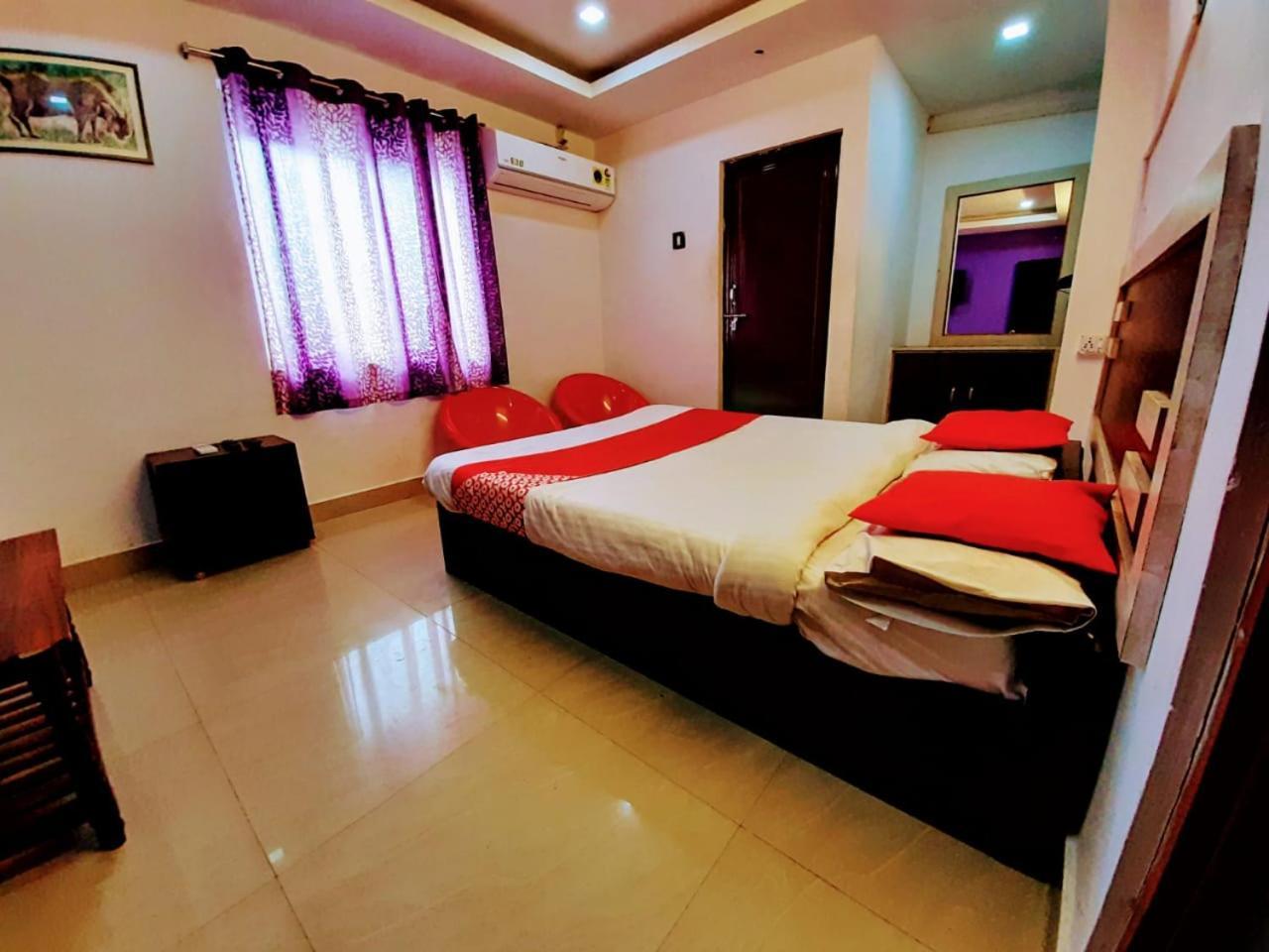 Hotel Vashishta Inn Paderu Екстериор снимка
